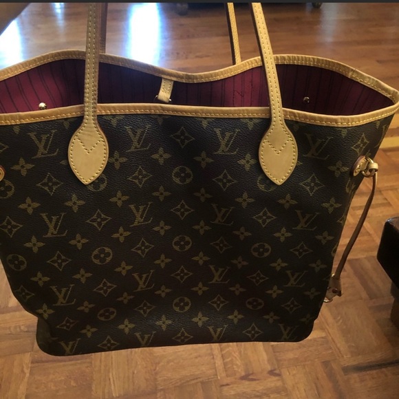 Authentic Louis Vuitton Neverfull MM - Picture 15 of 16